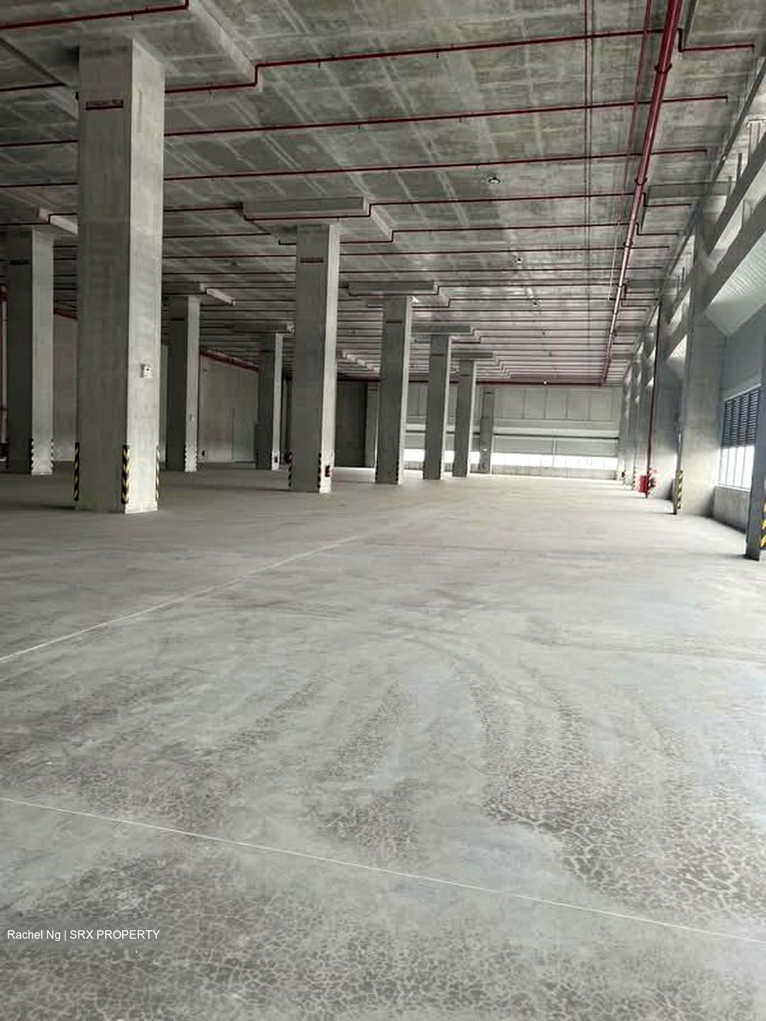 Joo Koon MRT (D22), Warehouse #565834561